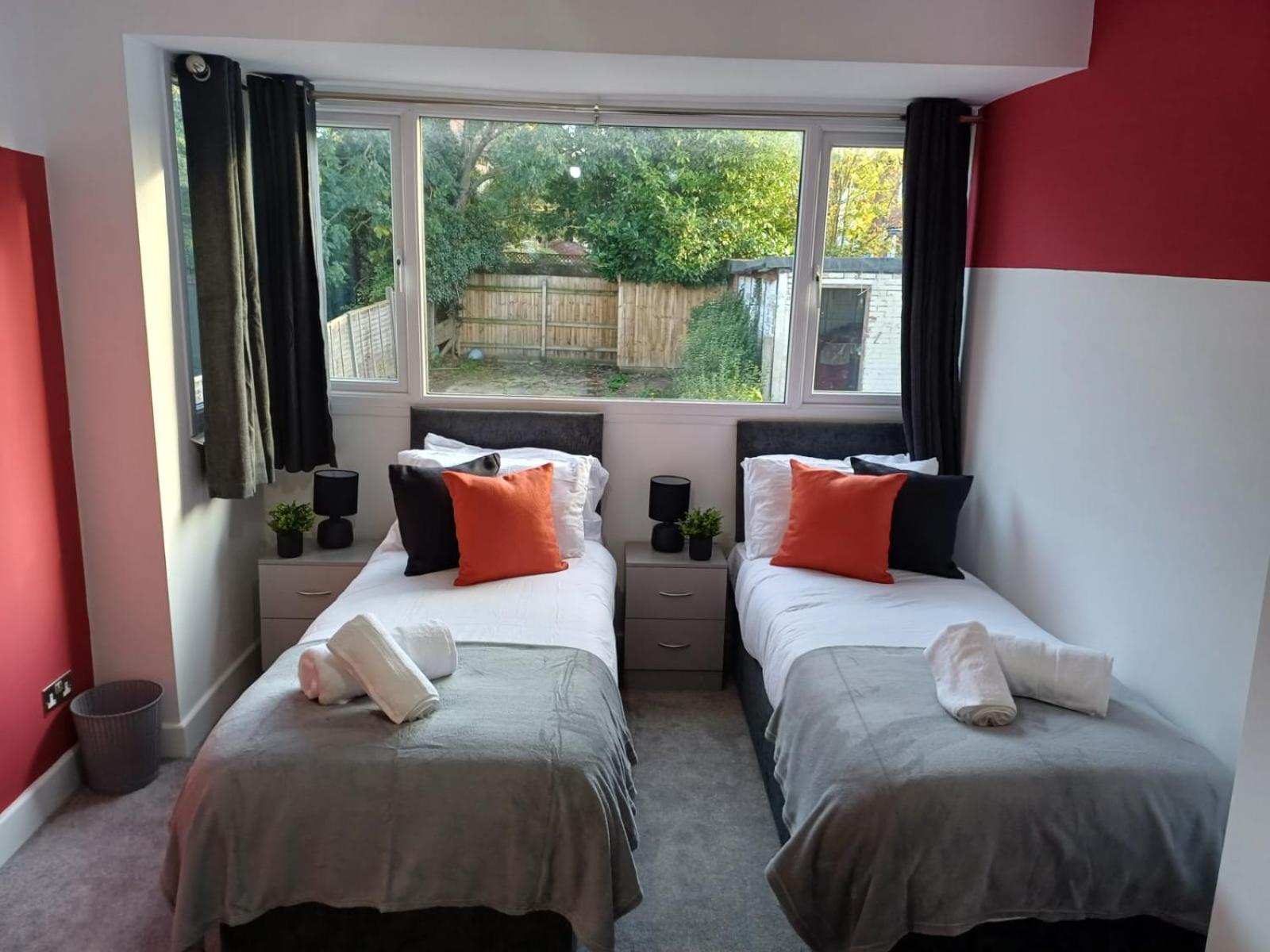 Sheldon House 3 Bed Cosy Home Nr Jlr & Nec Zimmer foto